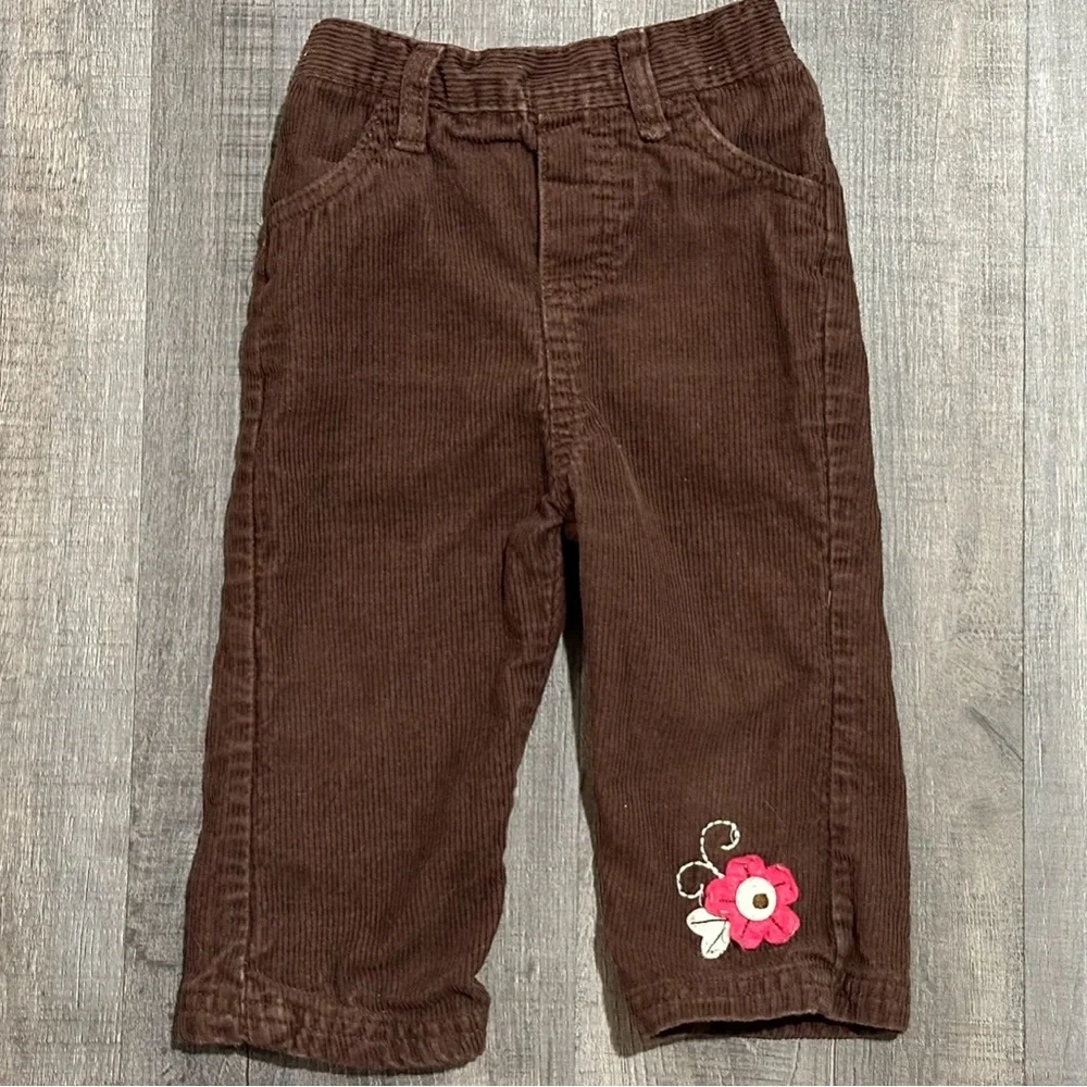 💞 Baby Girl Size 18 Months Brown Corduroy Pants with Flower Accent